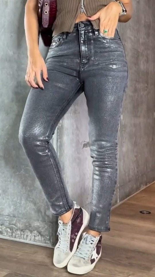 women trousers in black for casual outings 4