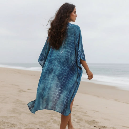 women kimono in floral print for beach days 2