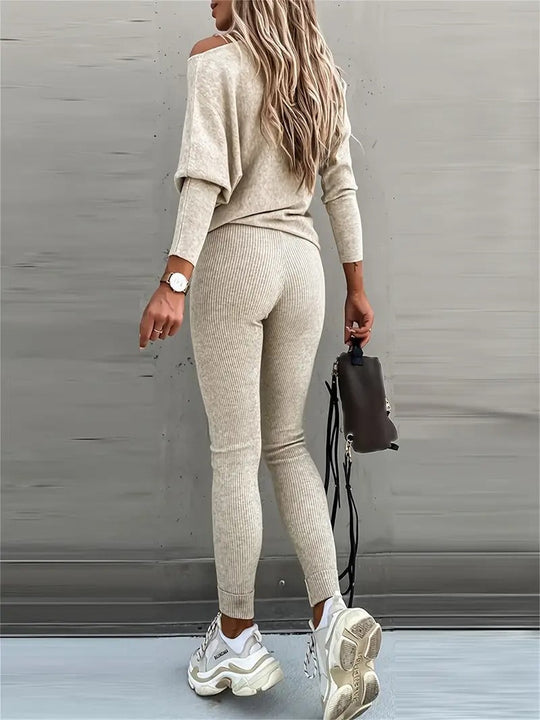 women ribbed knit set in black for casual wear 2