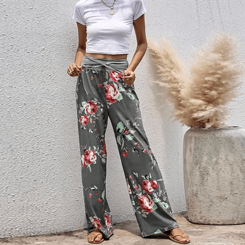 women cotton sweatpants in floral print for casual wear 0