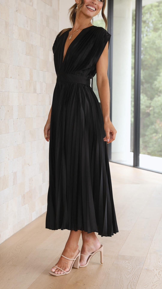 Henrietta  - Pleated Sleeveless Maxi Dress