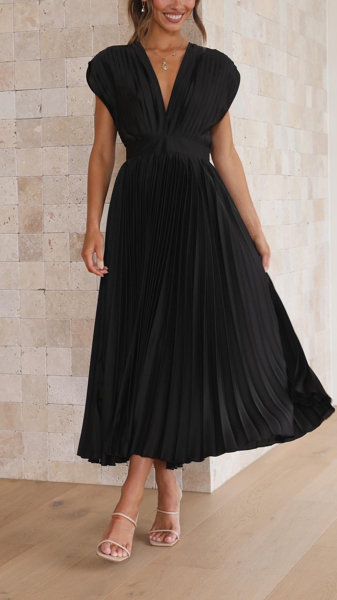 Henrietta  - Pleated Sleeveless Maxi Dress