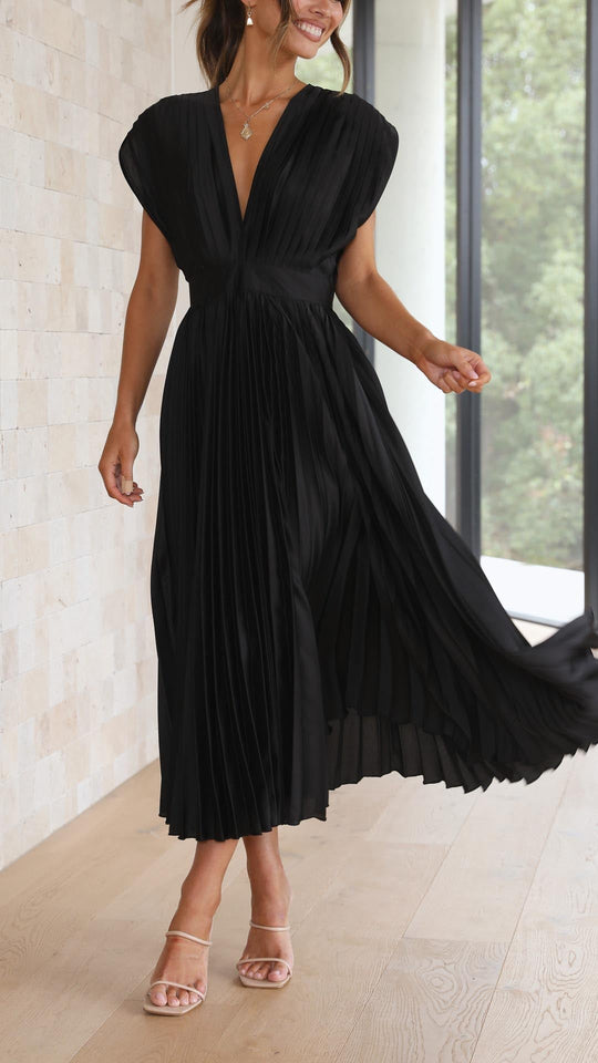 Henrietta  - Pleated Sleeveless Maxi Dress