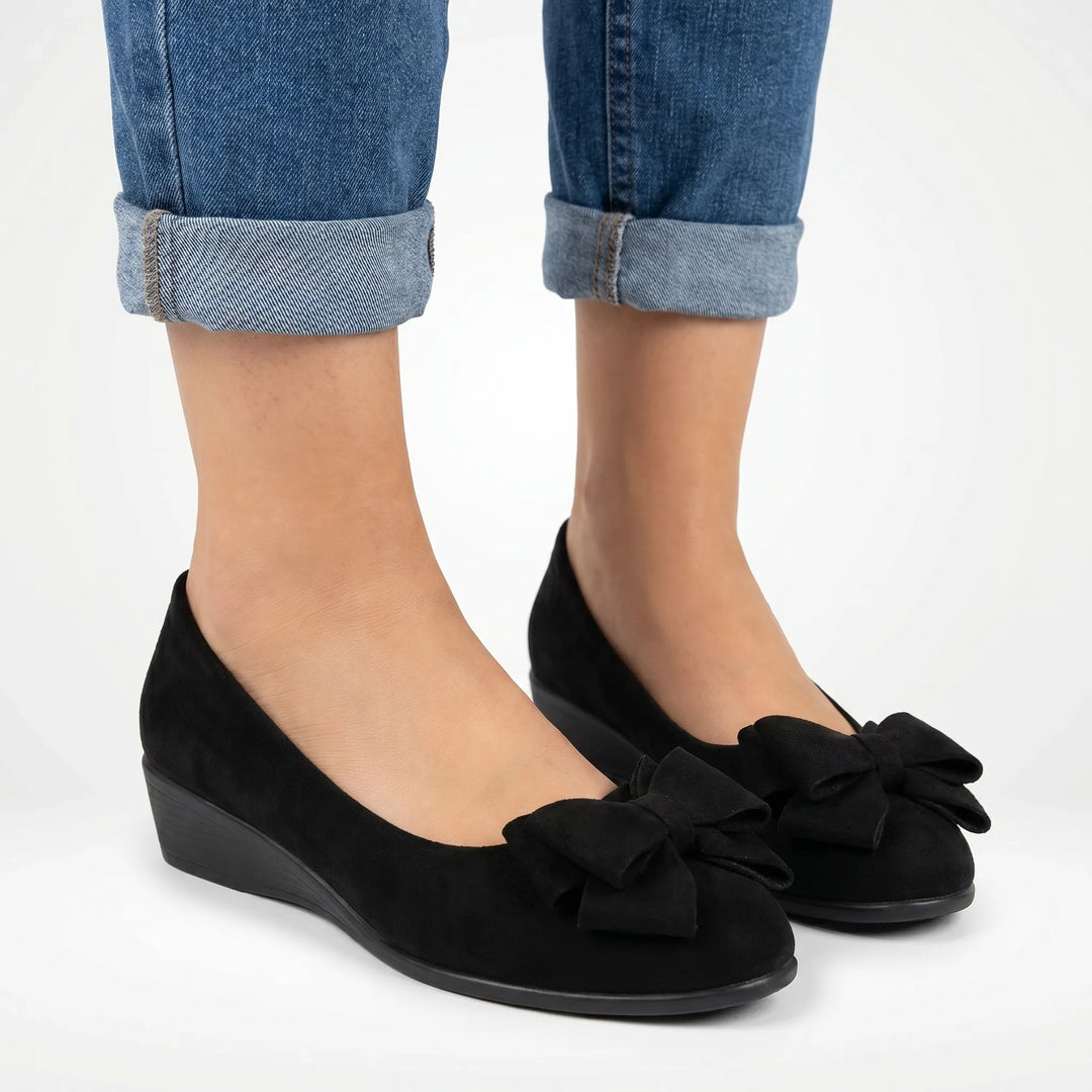 Jasmine  - Bow-Detail Slip-On Flat Shoe
