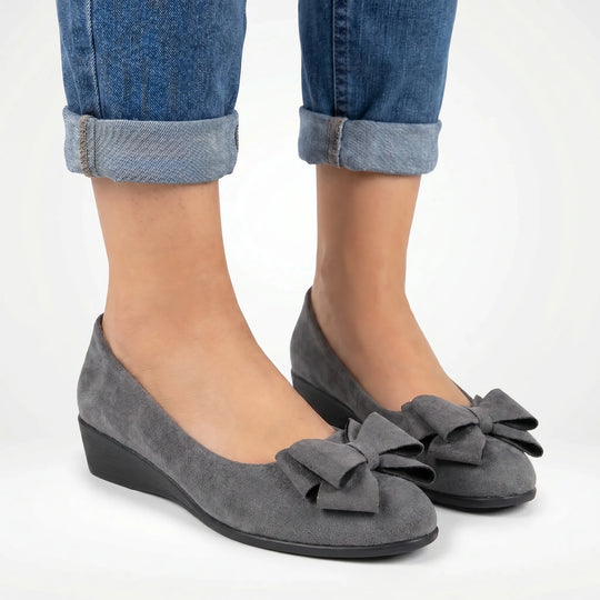 Jasmine  - Bow-Detail Slip-On Flat Shoe