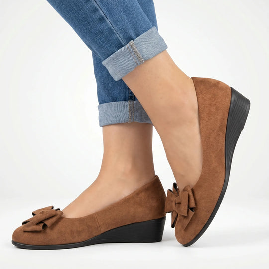 Jasmine  - Bow-Detail Slip-On Flat Shoe