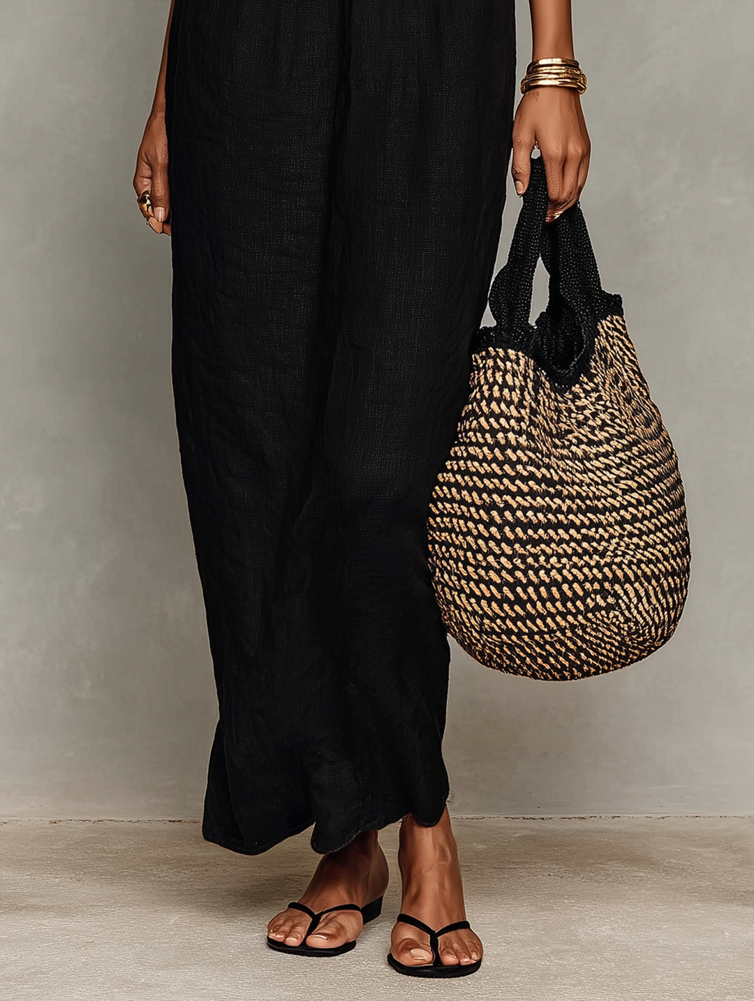 Jessie  - Relaxed Casual Maxi Dress Staying Cool Outside