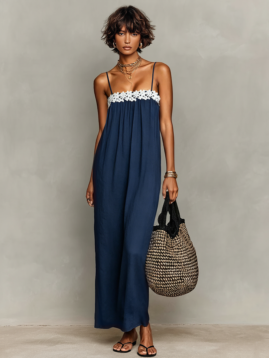 Jessie  - Relaxed Casual Maxi Dress Staying Cool Outside
