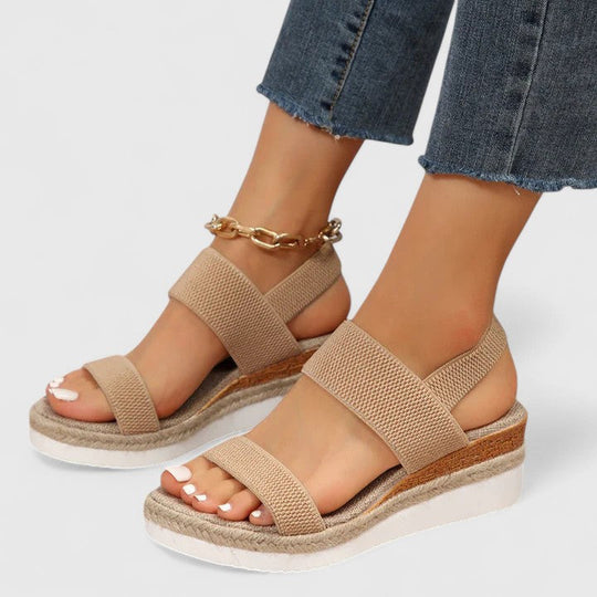 women sandals in soft cushioning for summer outings 3