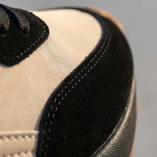Muriel  - Lace-Up Retro Runner Sneaker