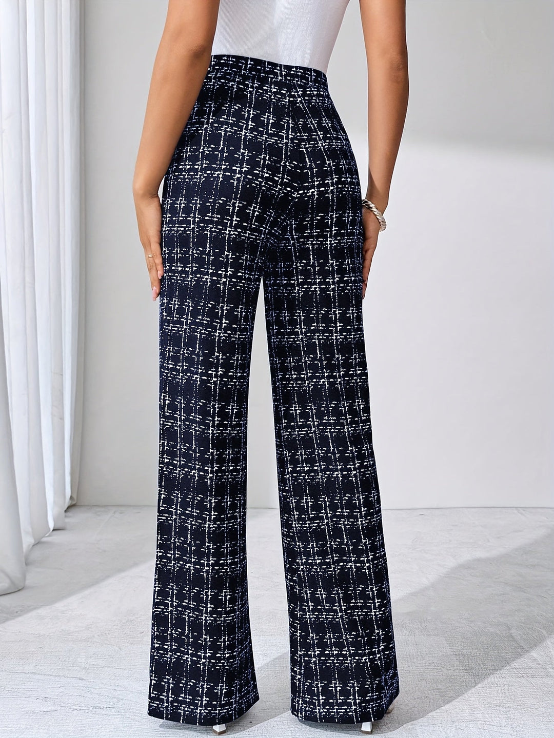 women flare pants in crosshatch pattern for casual wear 6