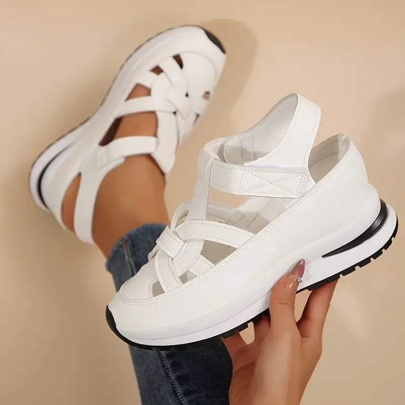 women sandals in neutral for casual outings 3
