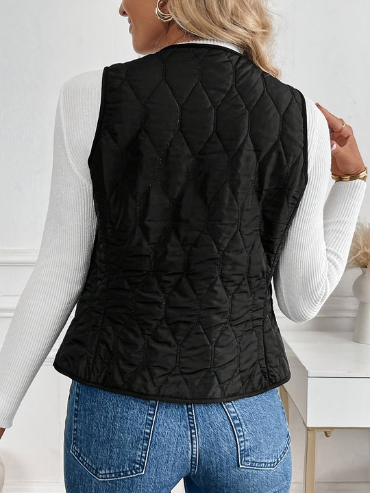 women quilted vest in black for casual outings 5