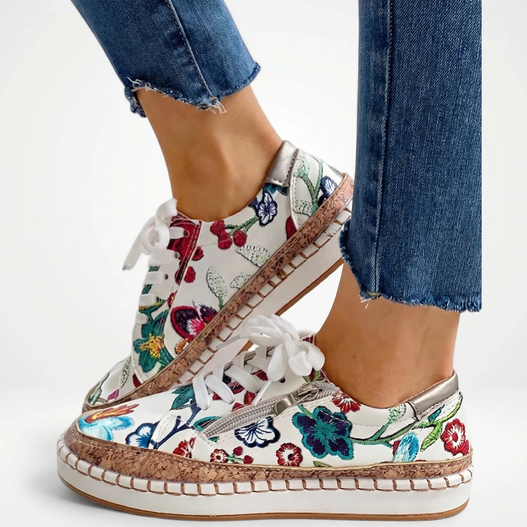 Virginia  - Floral Print Lace-Up Sneaker